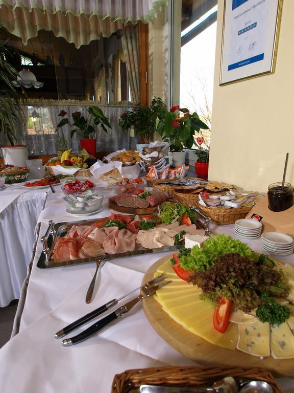 Hotel Landhaus Silbertanne Ротенбург-на-Фульде Экстерьер фото